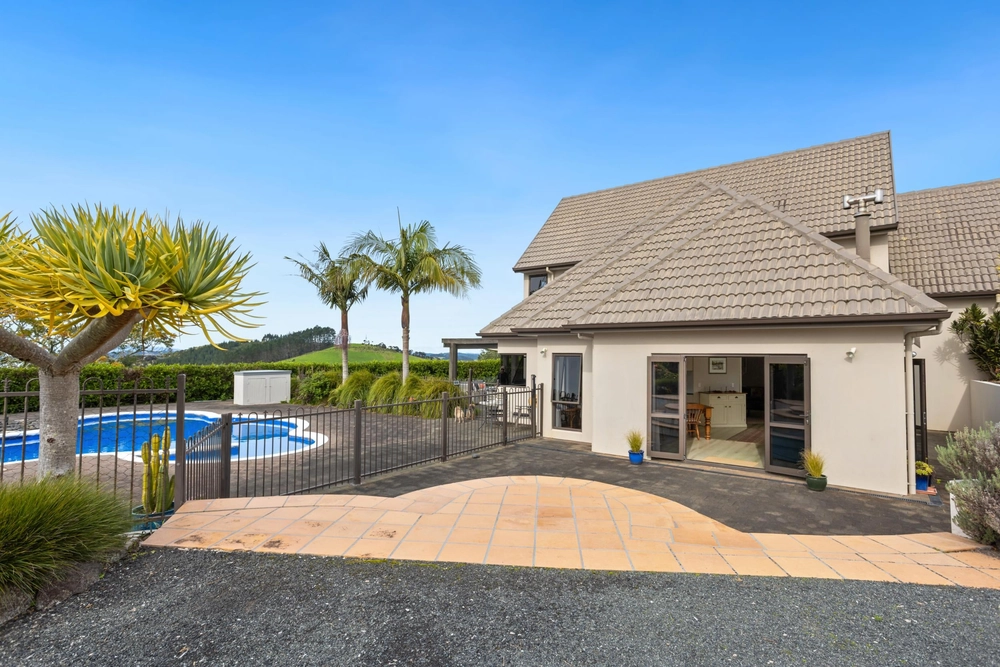 Photos of 4 Waitete Heights Lane