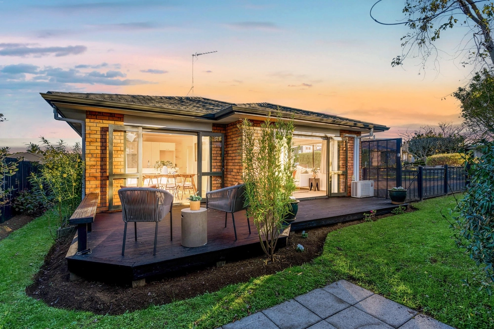 Photos of 64A Nelson Street