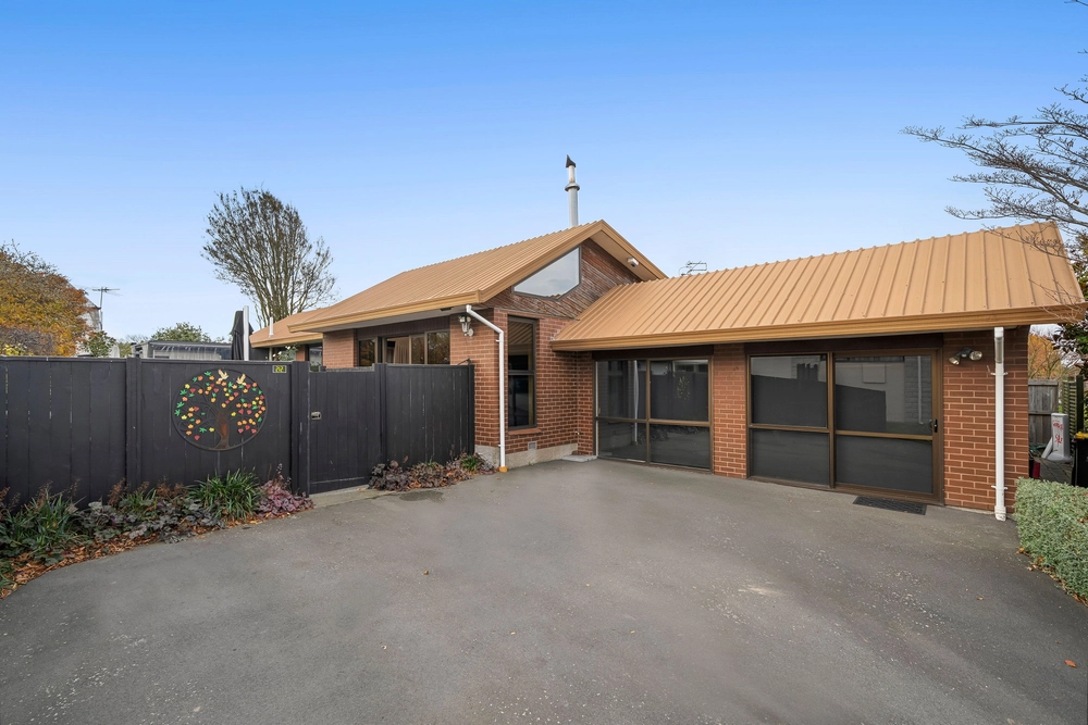 Photos of 212 Maidstone Road