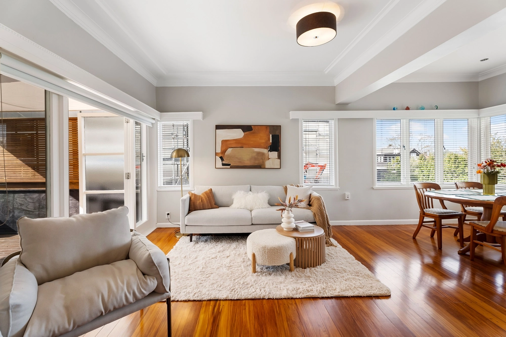 Photos of 19 Riddell Road