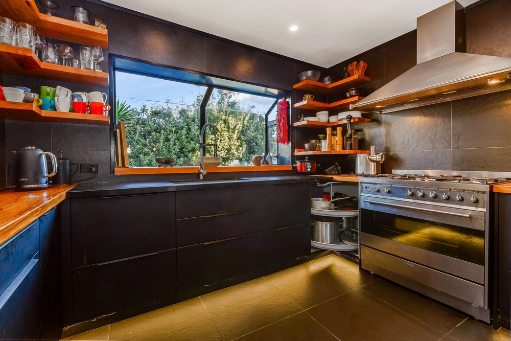 Photos of 197B Manly Street