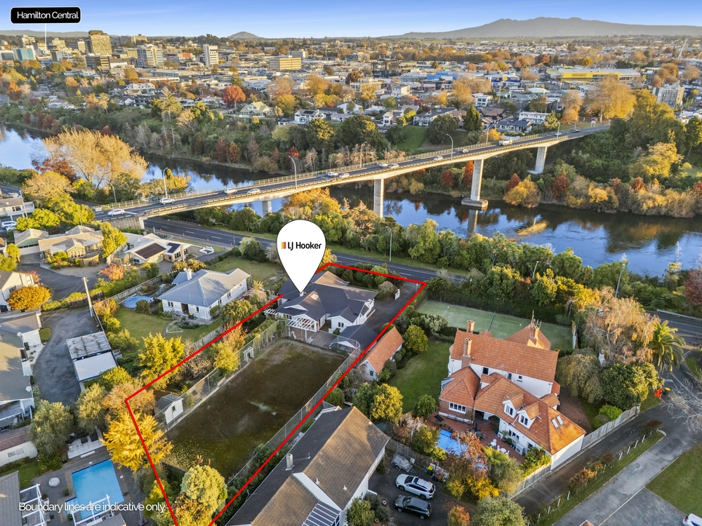 Photos of 410 River Road