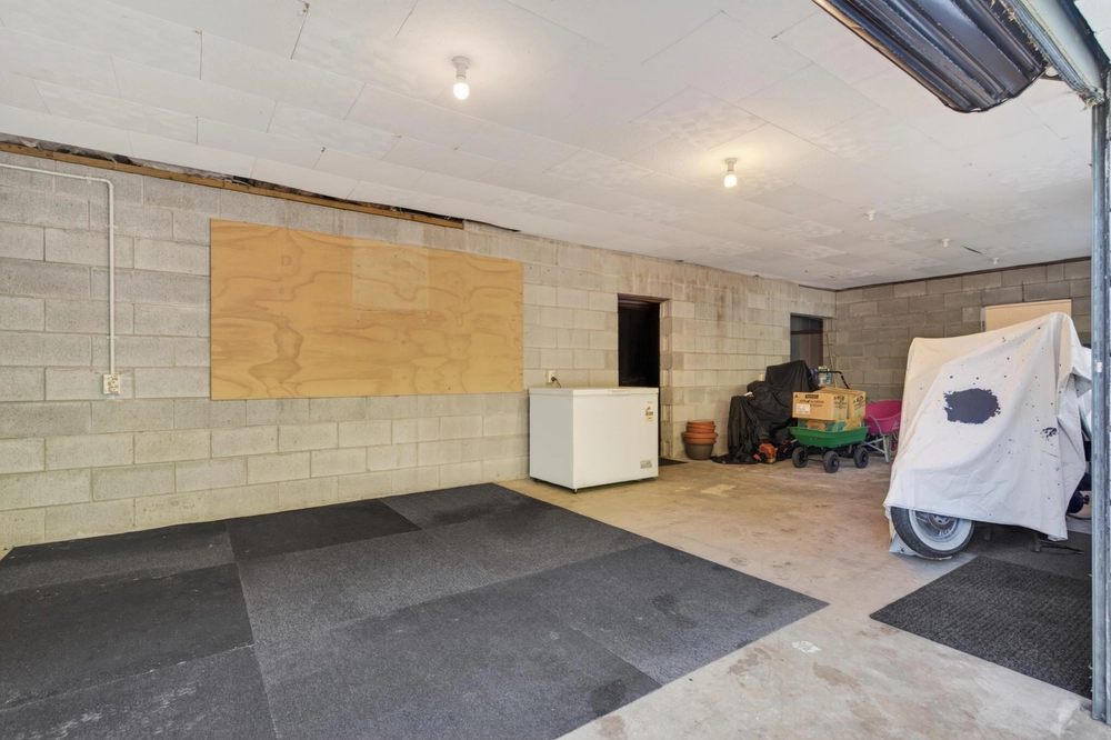 Photos of 16 Rosella Place