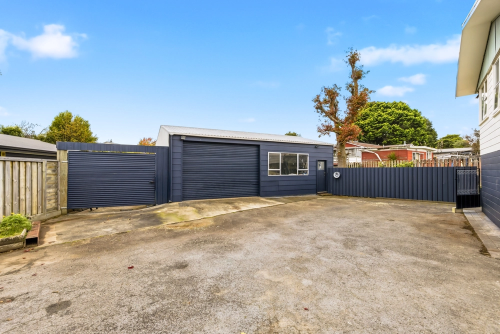 Photos of 102 Taharepa Road