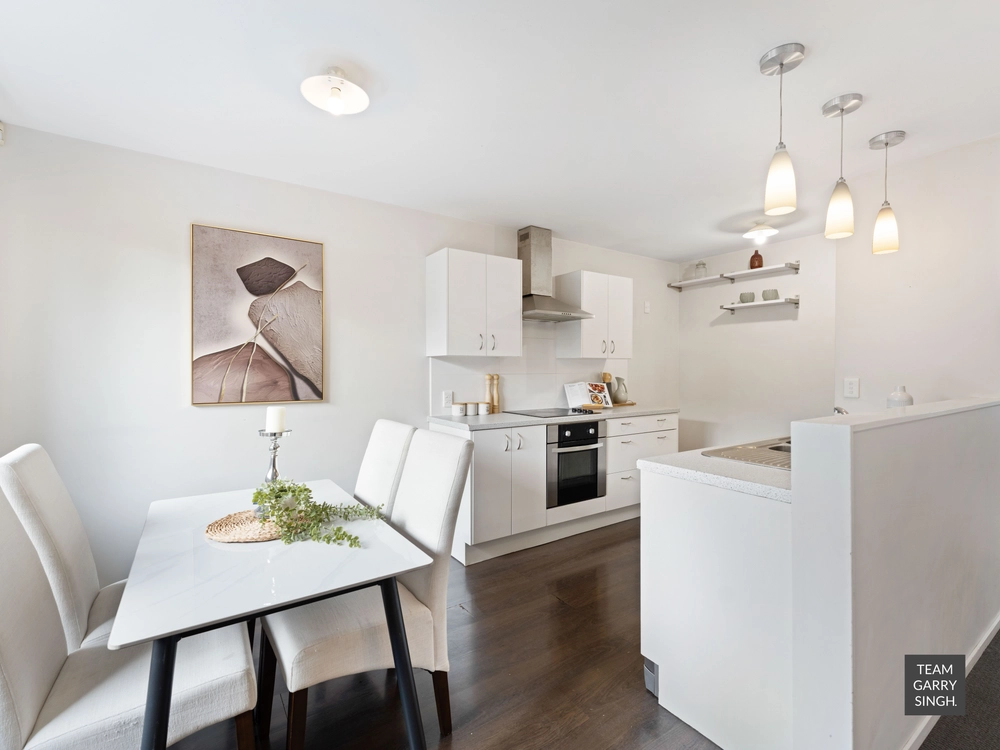 Photos of 44A Greenhaven Avenue