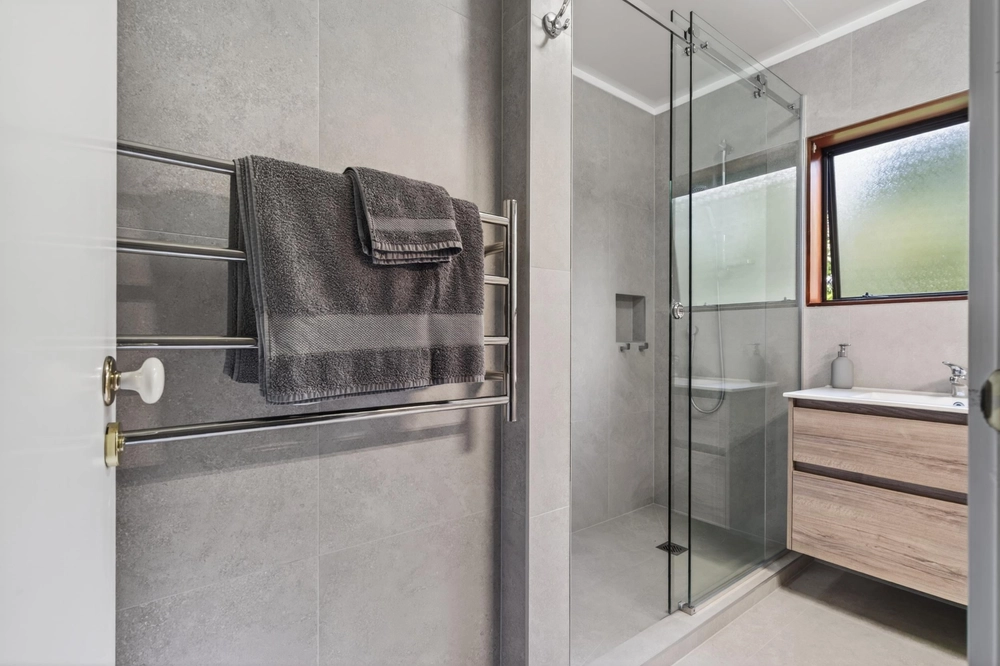 Photos of 16 Rosella Place