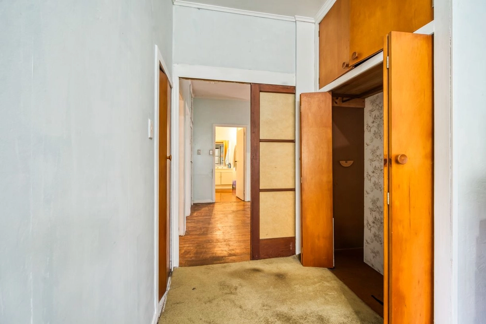 Photos of 26 Clifford Street