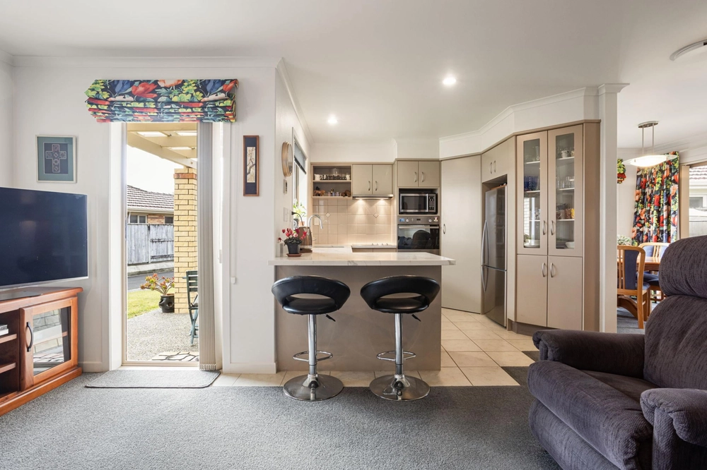 Photos of 55 Sovereign Isle Lane