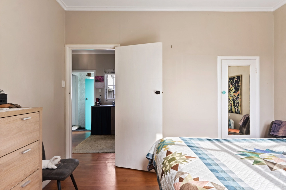 Photos of 121 Wainui Road