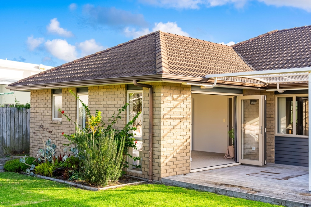 Photos of 6 Ngatiti Place