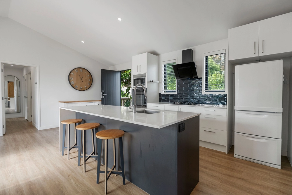 Photos of 32B Red Hill Road