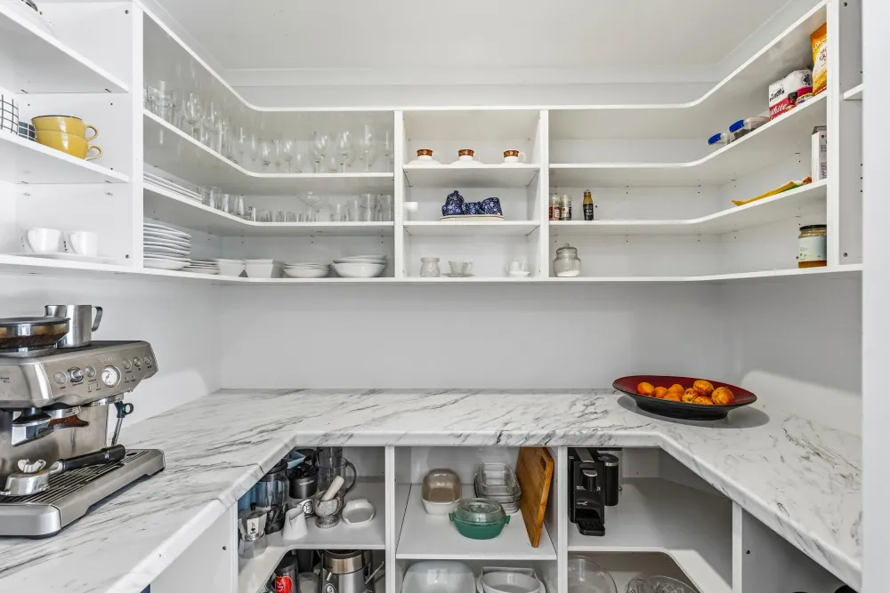 Photos of 10 Hoylake Place