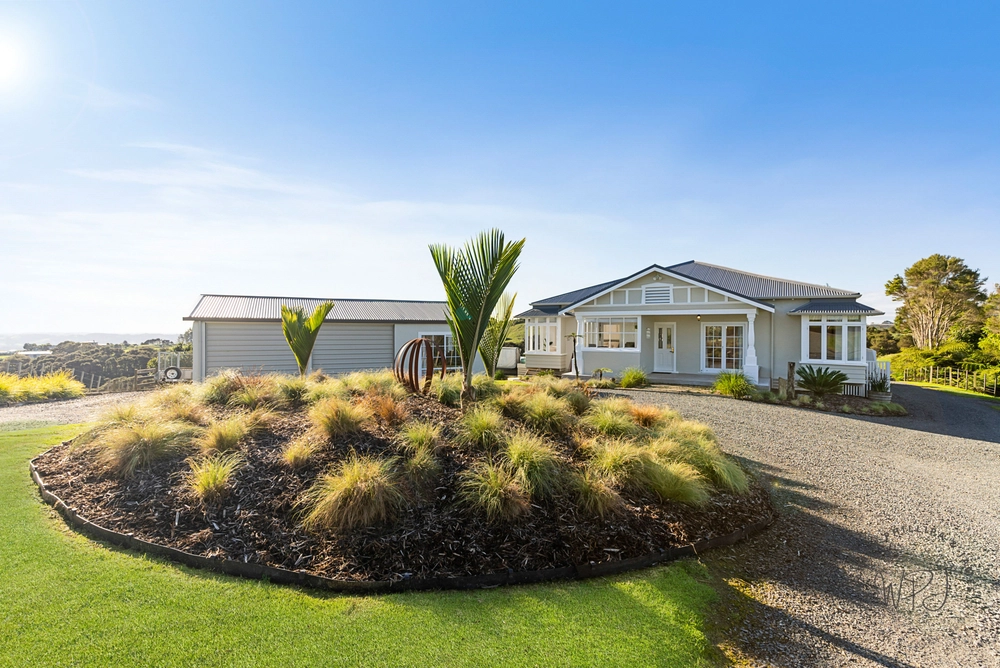 Photos of 102E McGregor Road