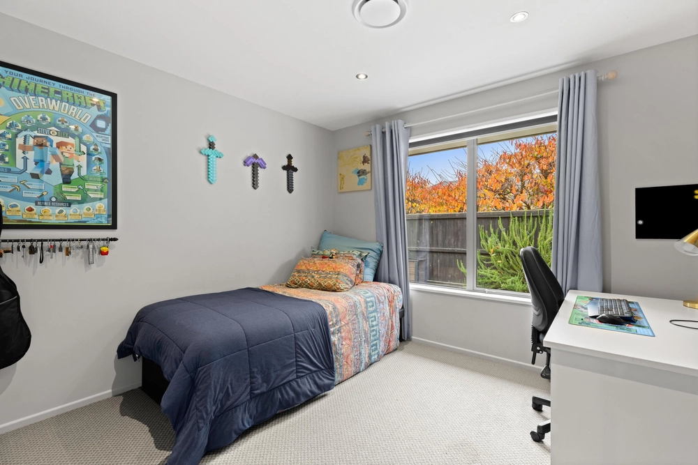 Photos of 41 Sheridan Drive