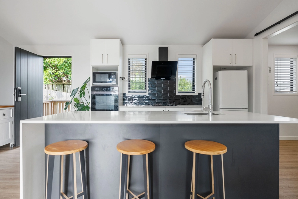 Photos of 32B Red Hill Road