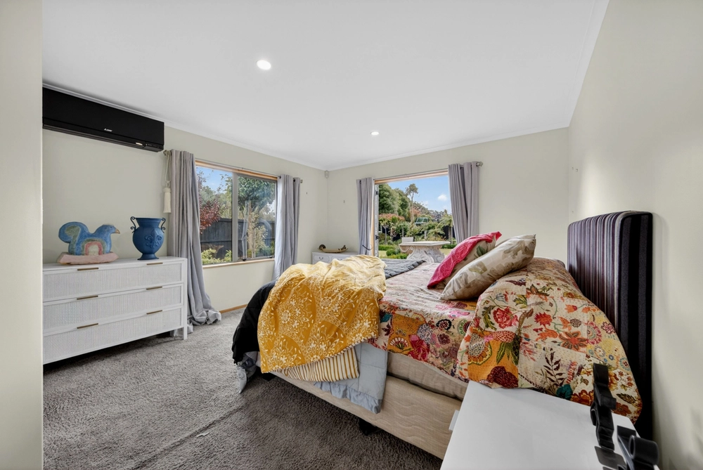 Photos of 76 Fairway Drive