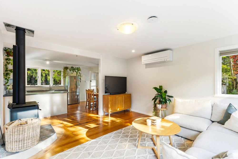 Photos of 200 Woodlands Park Road