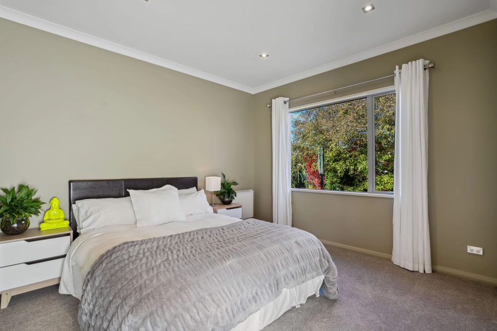 Photos of 1153 Aubrey Road