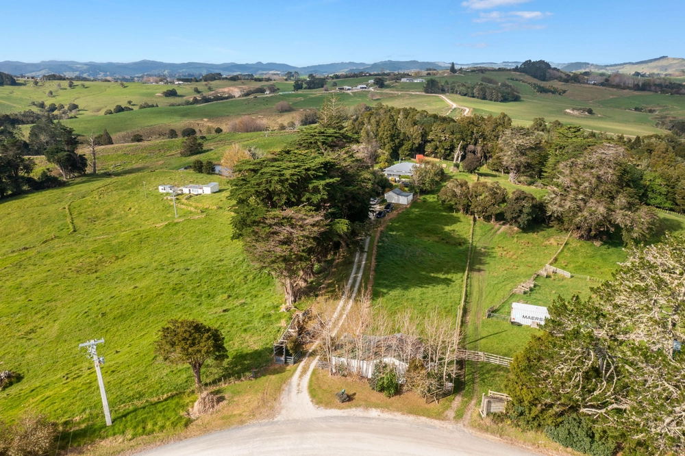 Photos of 70 Biddle Road