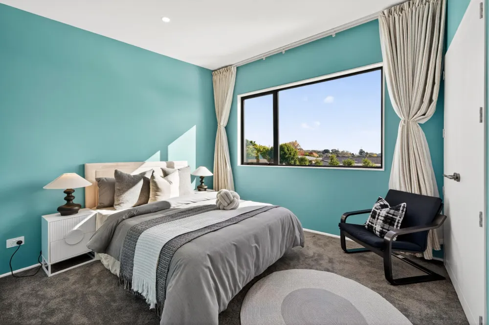 Photos of 39B Waiatarua Road