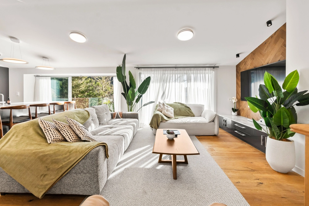 Photos of 32 Joyces Road