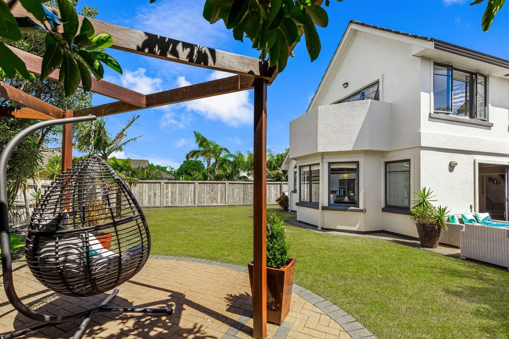 Photos of 15 cellarmans street te