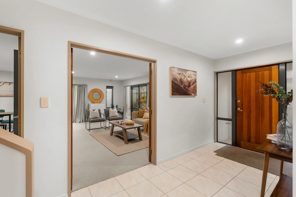 Photos of 70 Wharenui Road