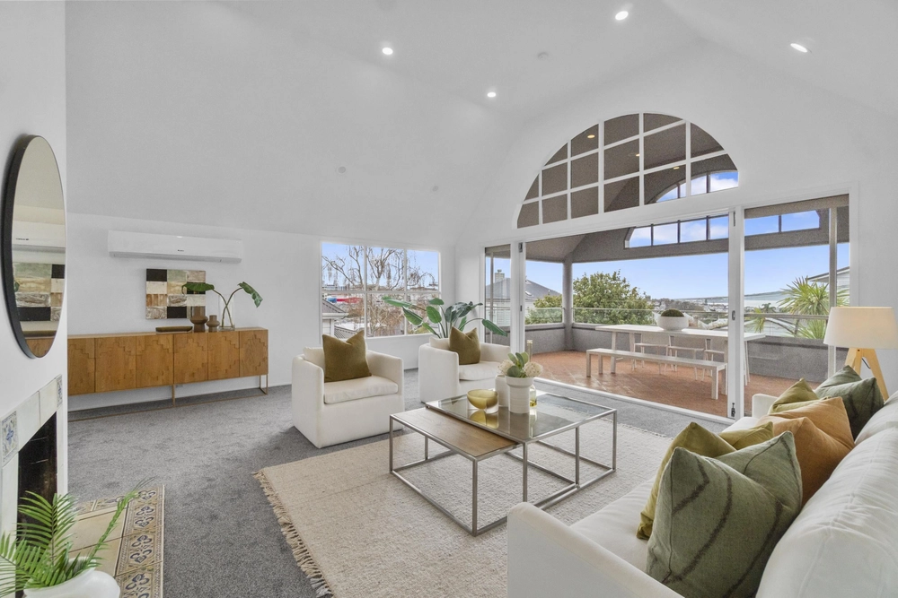 Photos of 13 Mamie Street