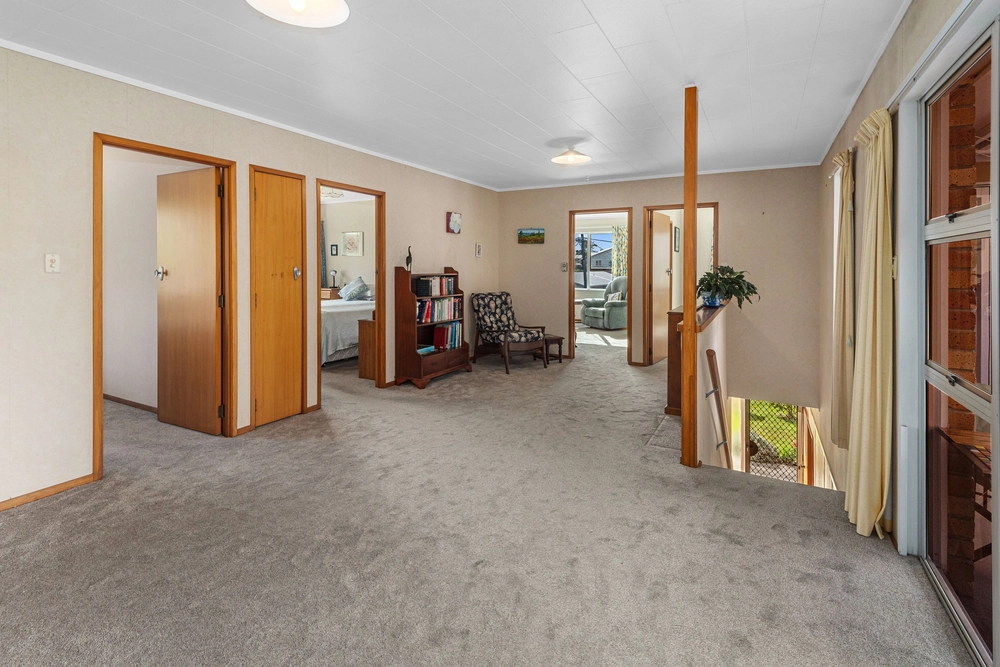Photos of 16 Sorrento Street