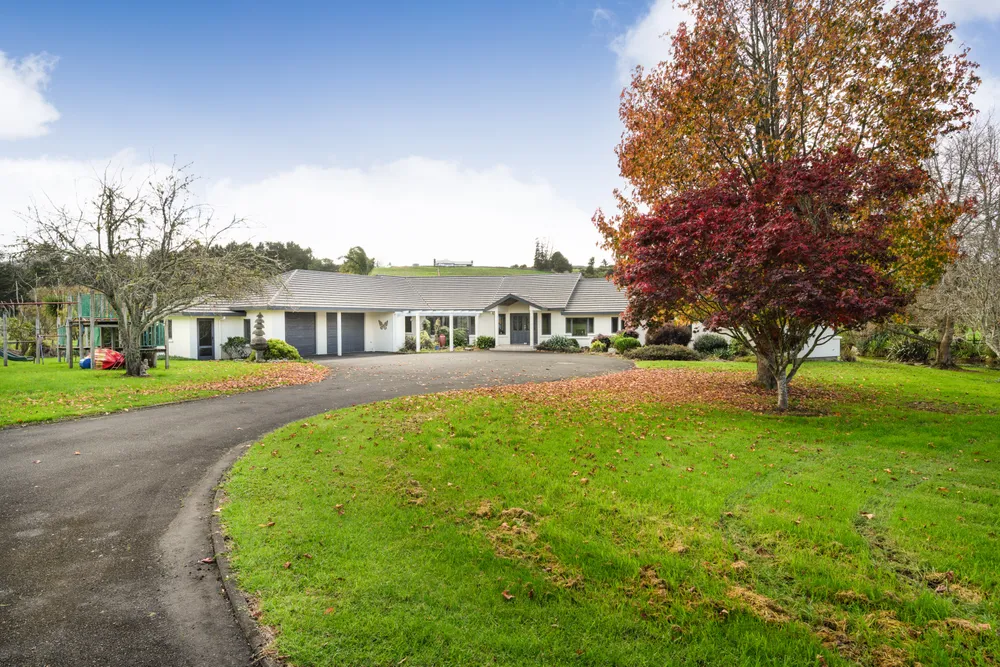 Photos of 19 Nihotetea Lane