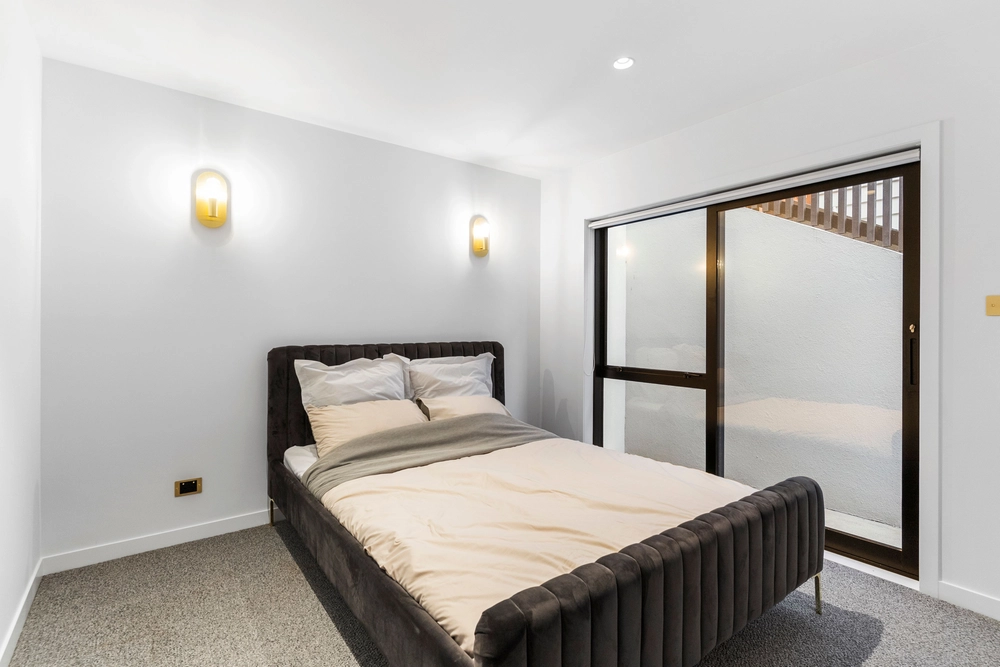 Photos of 12 Grand Ridge Avenue