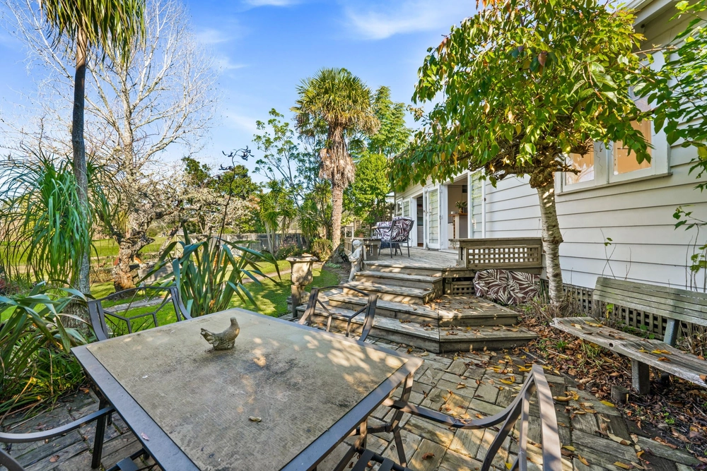 Photos of 391 Pine Valley Road