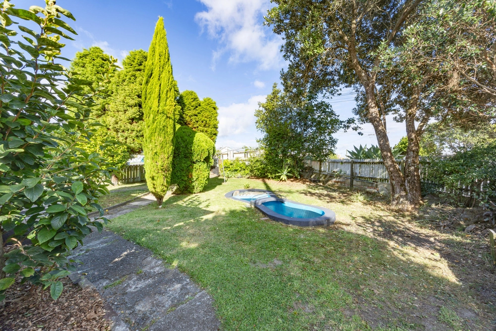 Photos of 35 Archibald Road