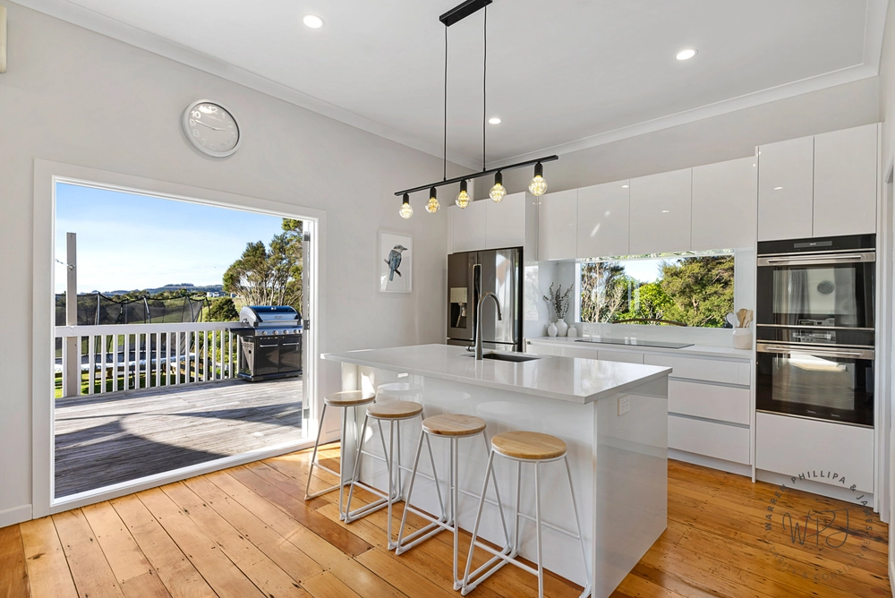 Photos of 102E McGregor Road
