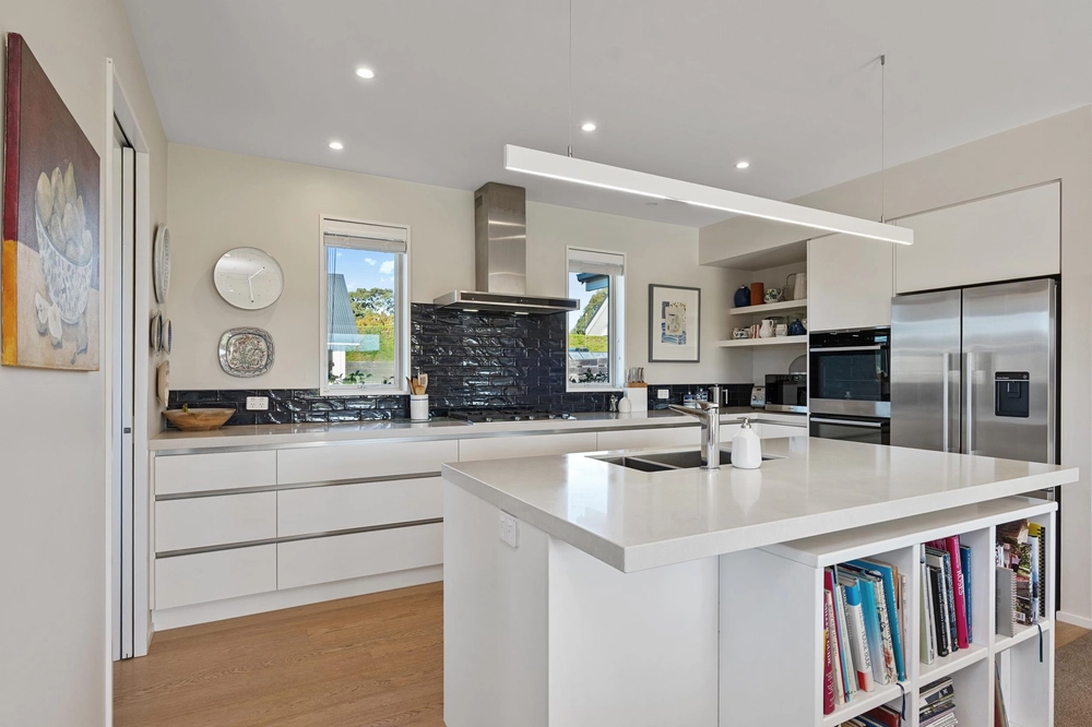 Photos of 695 McLaughlins Road