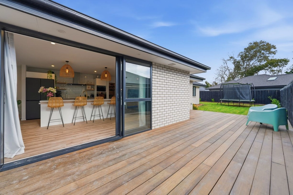 Photos of 31 Meadow View Drive
