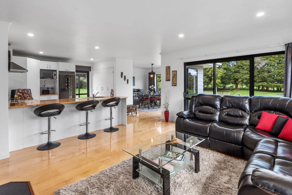 Photos of 27 Hodge Road