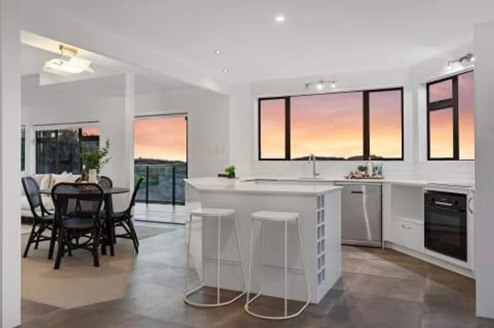 Photos of 368 Papamoa Beach Road