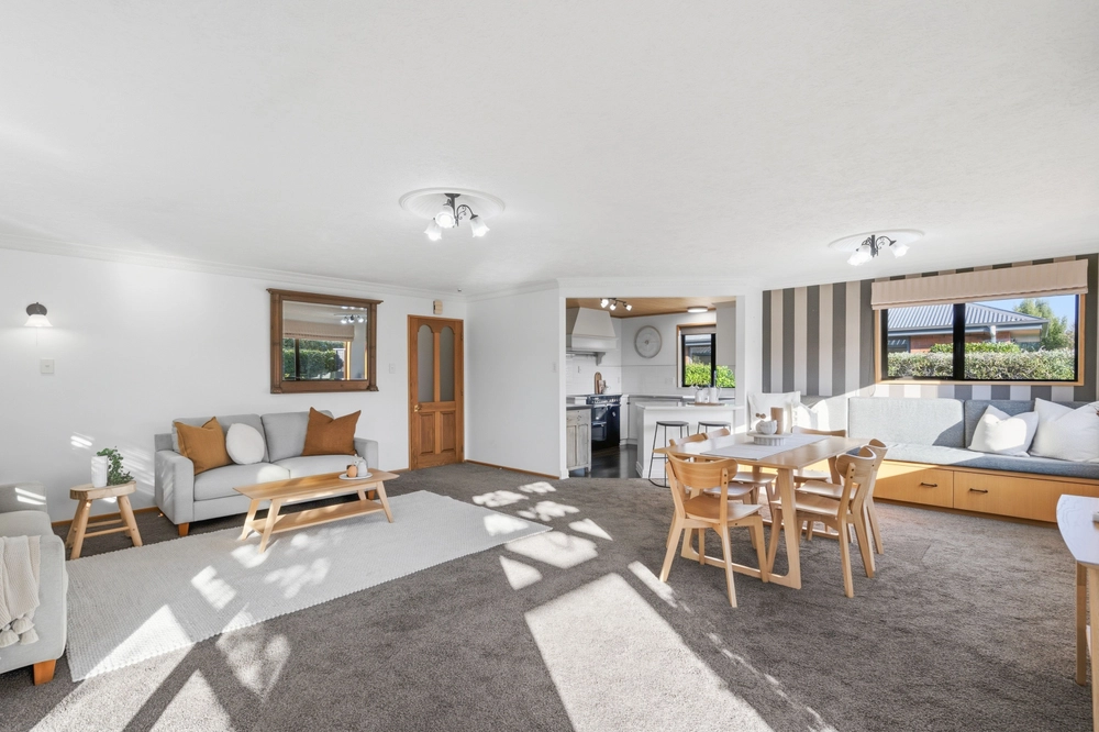 Photos of 28 Vogel Street