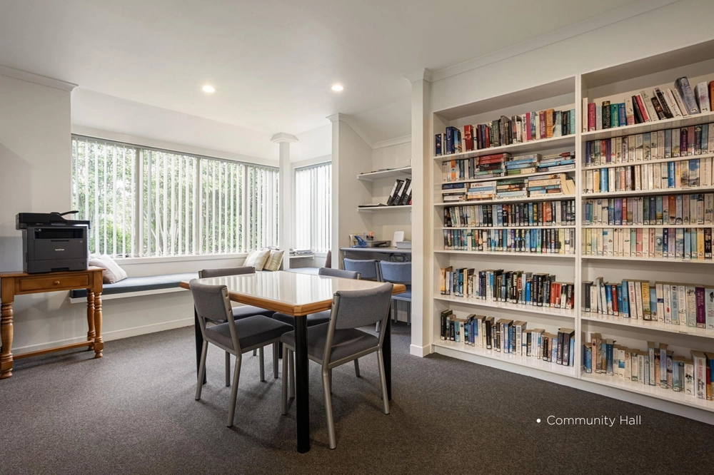 Photos of 55 Sovereign Isle Lane