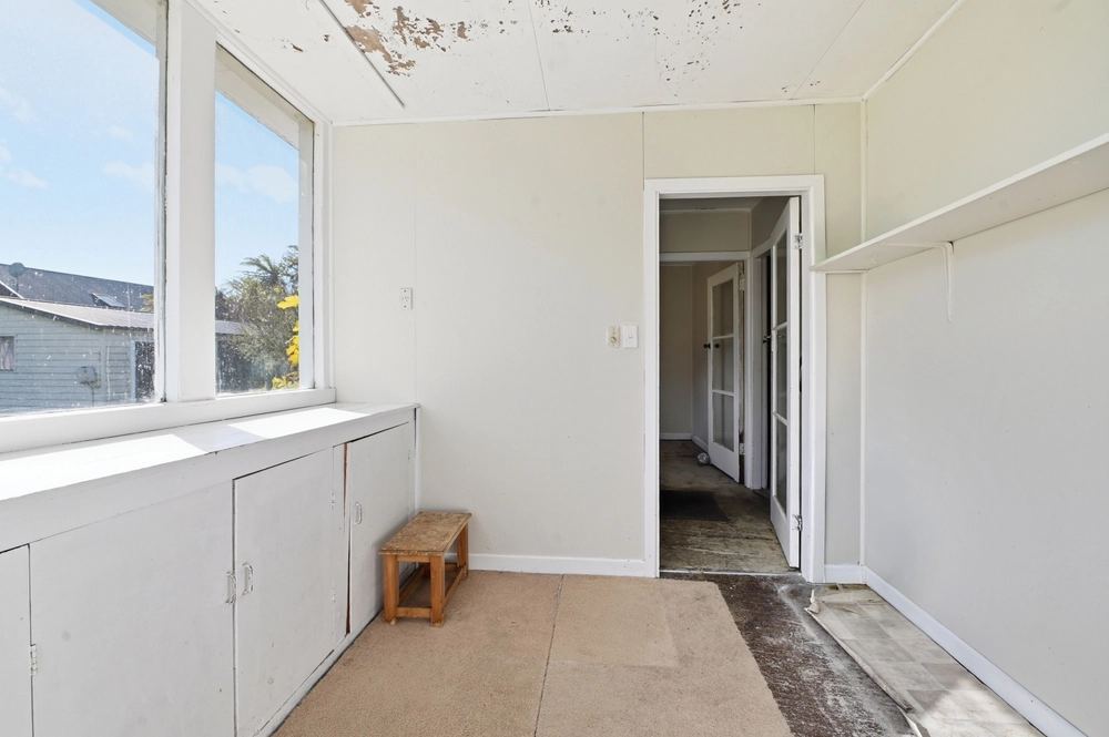 Photos of 8 Benn Road