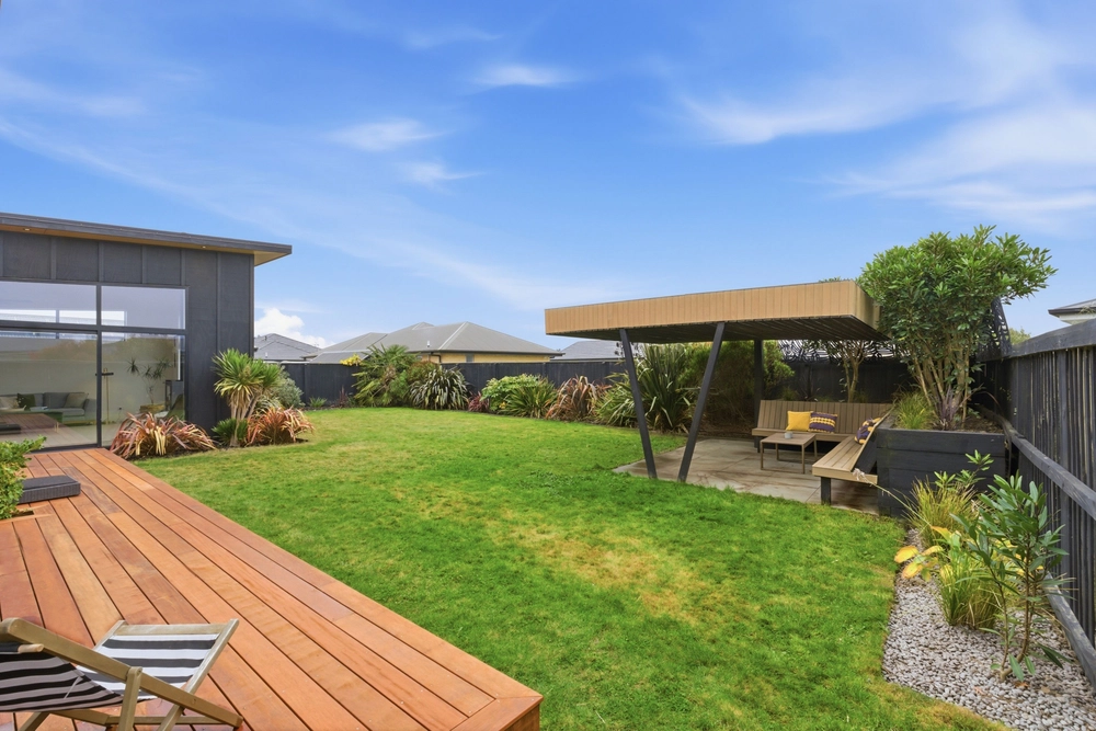 Photos of 93 Beachvale Drive
