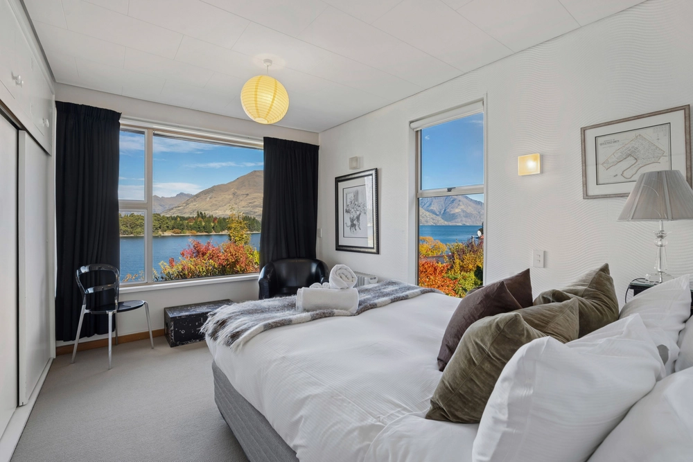 Photos of 19 Hobart Street