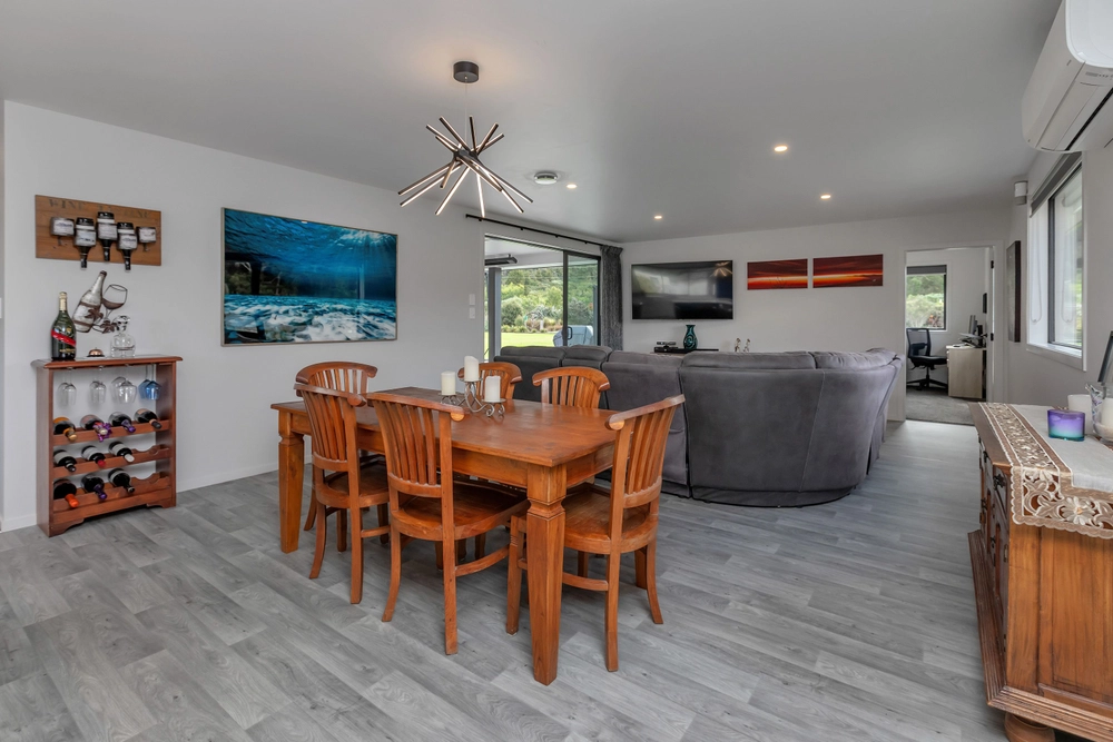 Photos of 36 Layby Lane