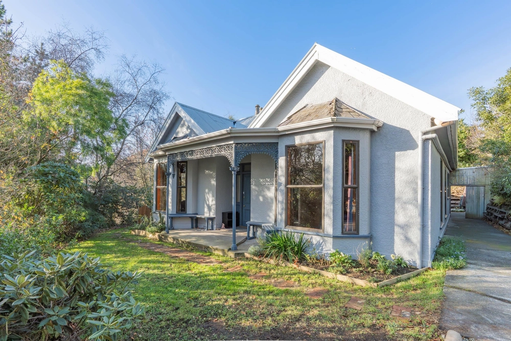 Photos of 2 Ensor Street