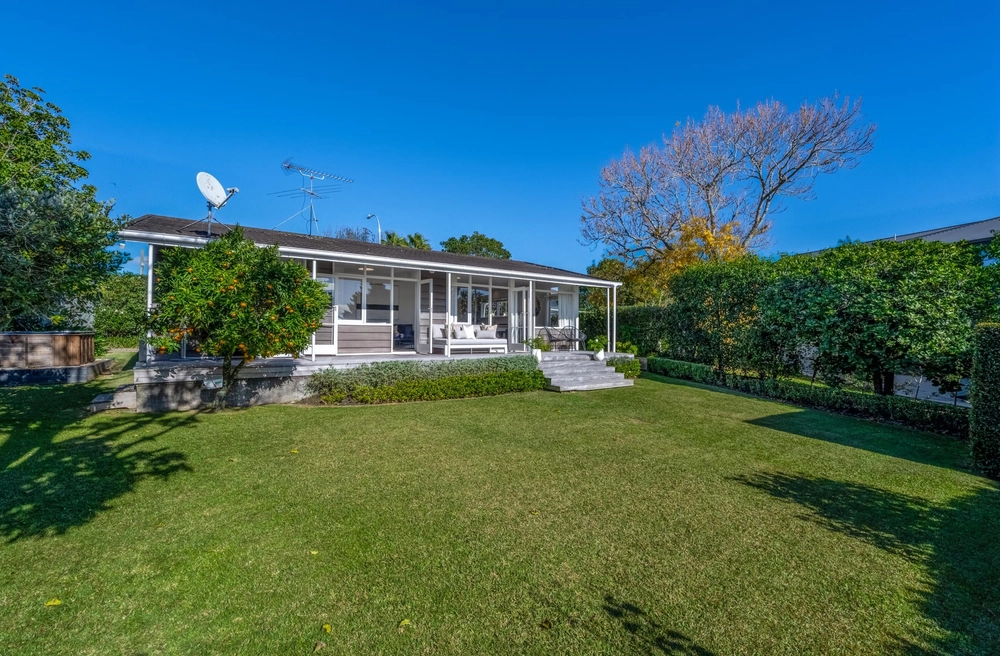Photos of 41 Seymour Road
