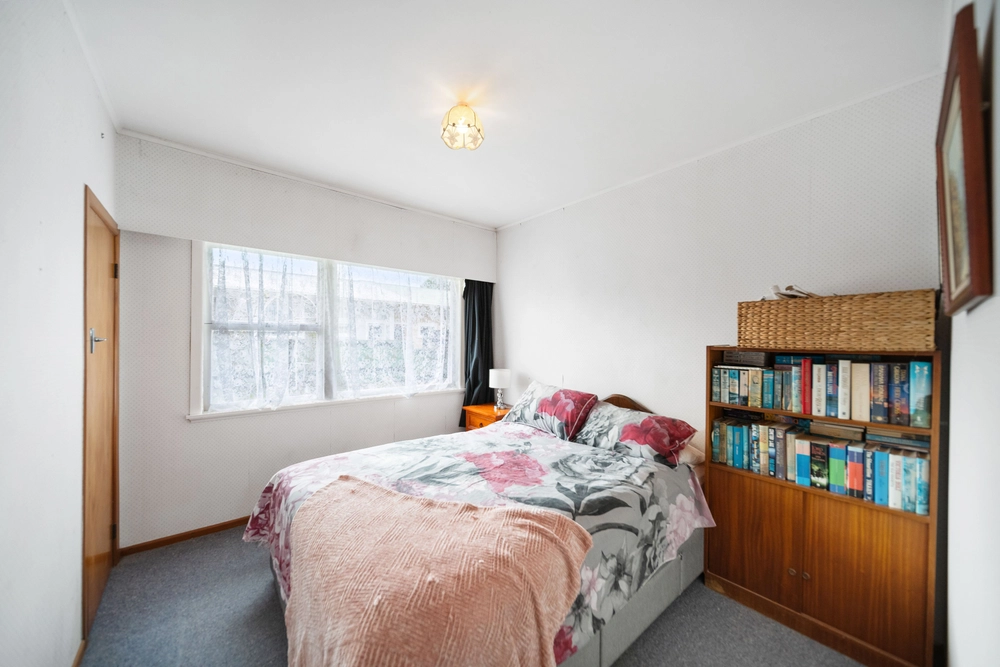 Photos of 21 Mason Avenue