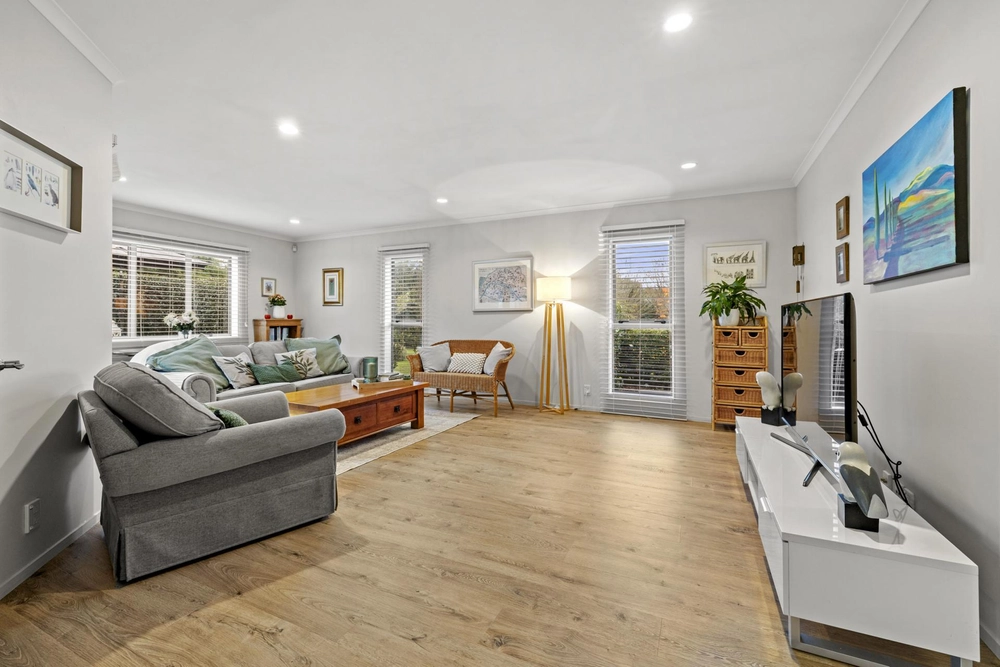 Photos of 46 Glen Ida Way