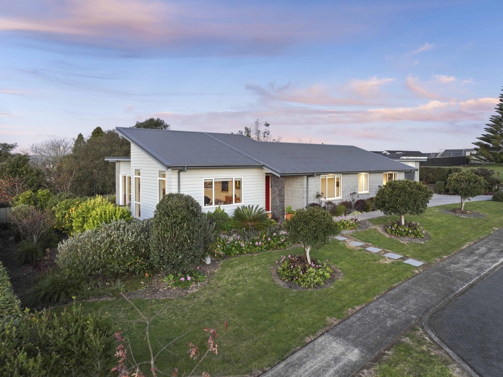 Photos of 14 Stonedale Drive