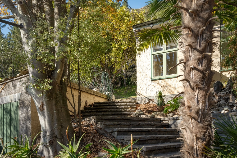 Photos of 101 Heberden Avenue